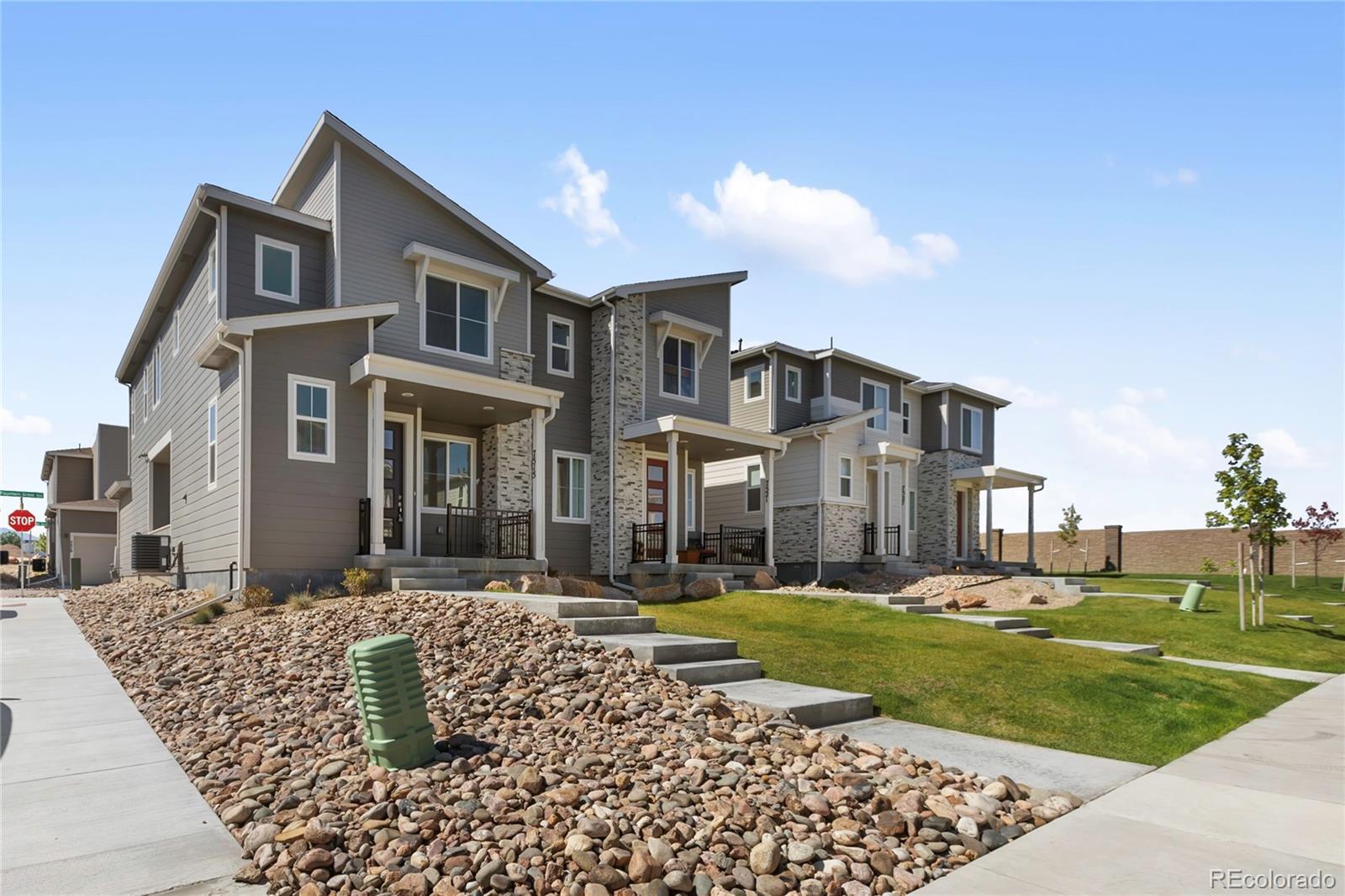 Photo of Listing #4423462