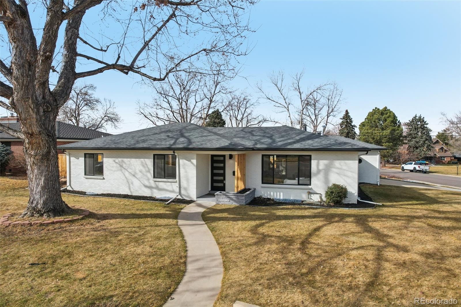 Photo of Listing #4431308