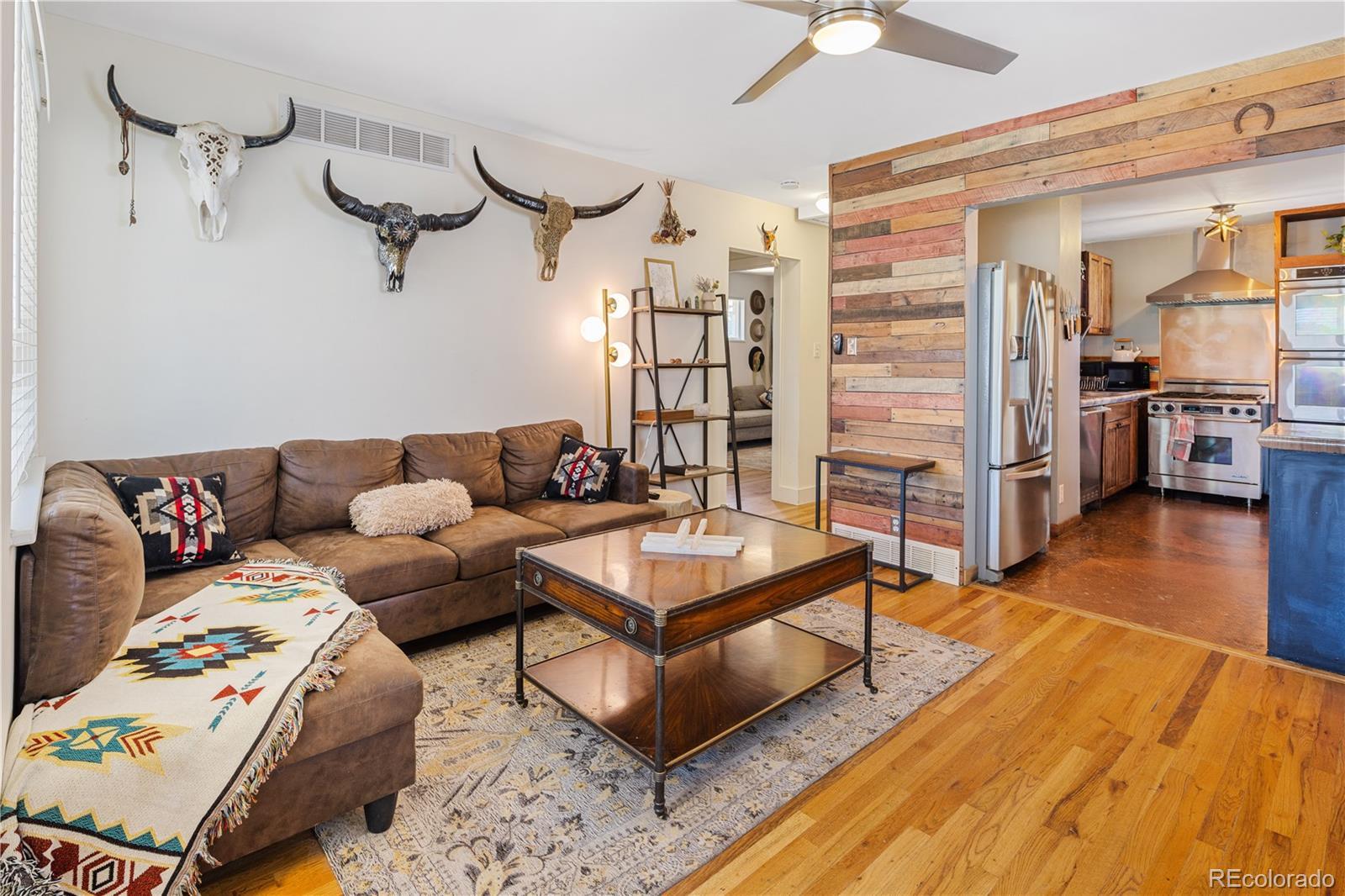 Photo of Listing #4433871