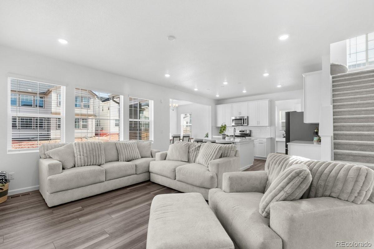 Photo of Listing #4440160