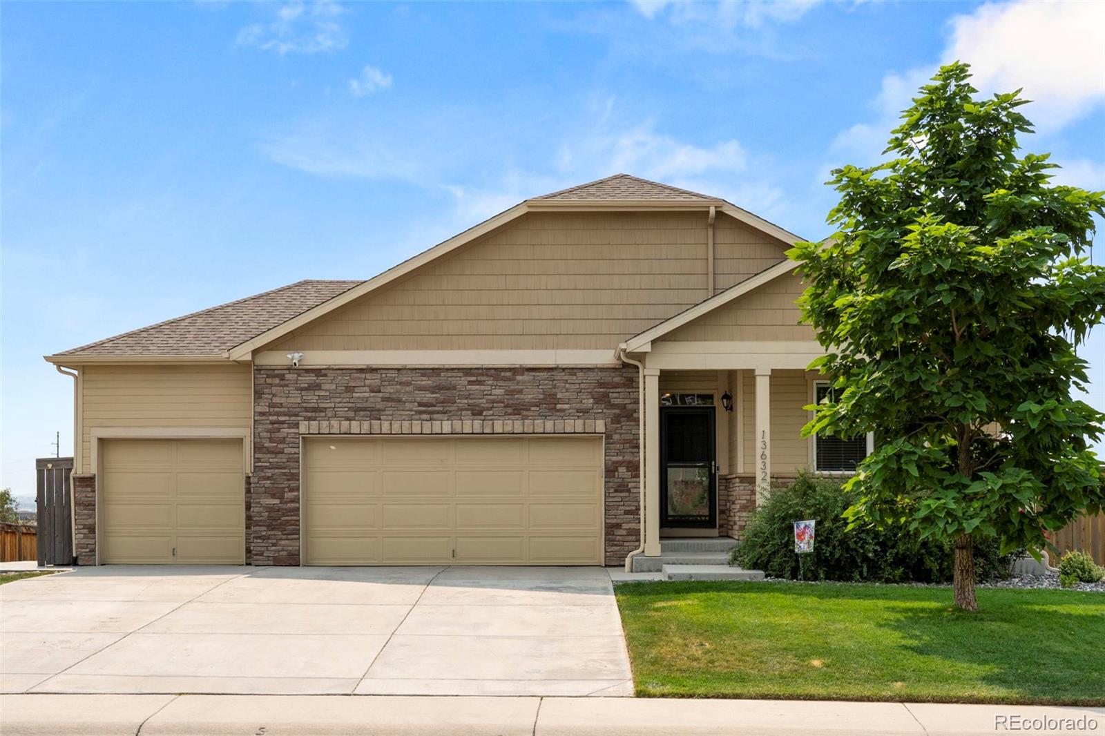 Photo of Listing #4452496