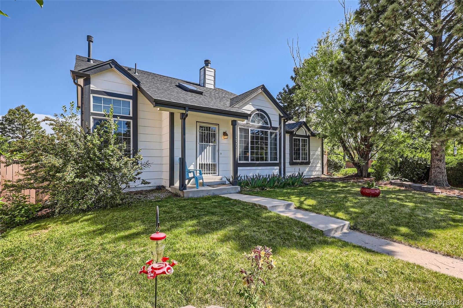 Photo of Listing #4453095