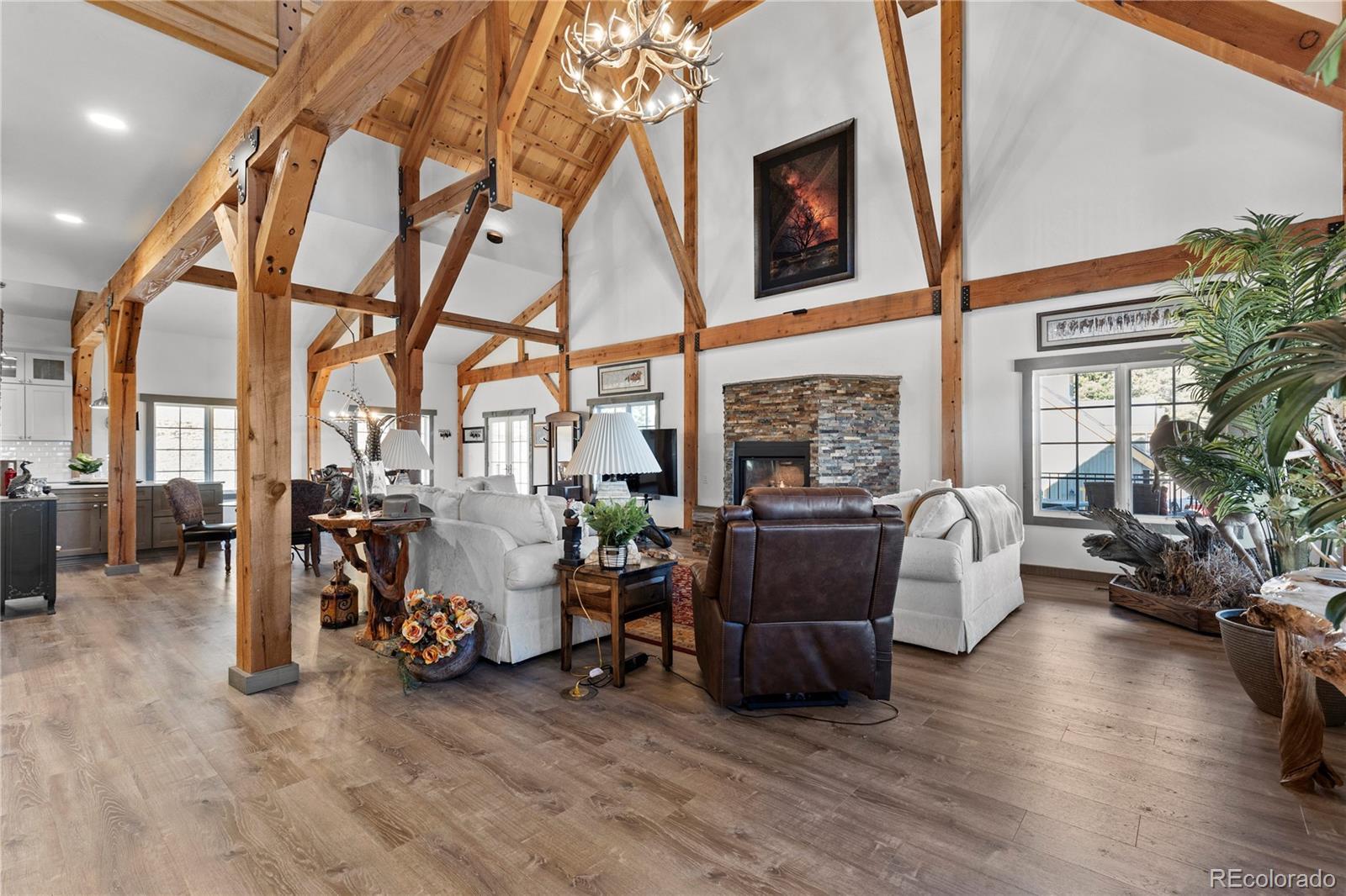 Photo of Listing #4464473