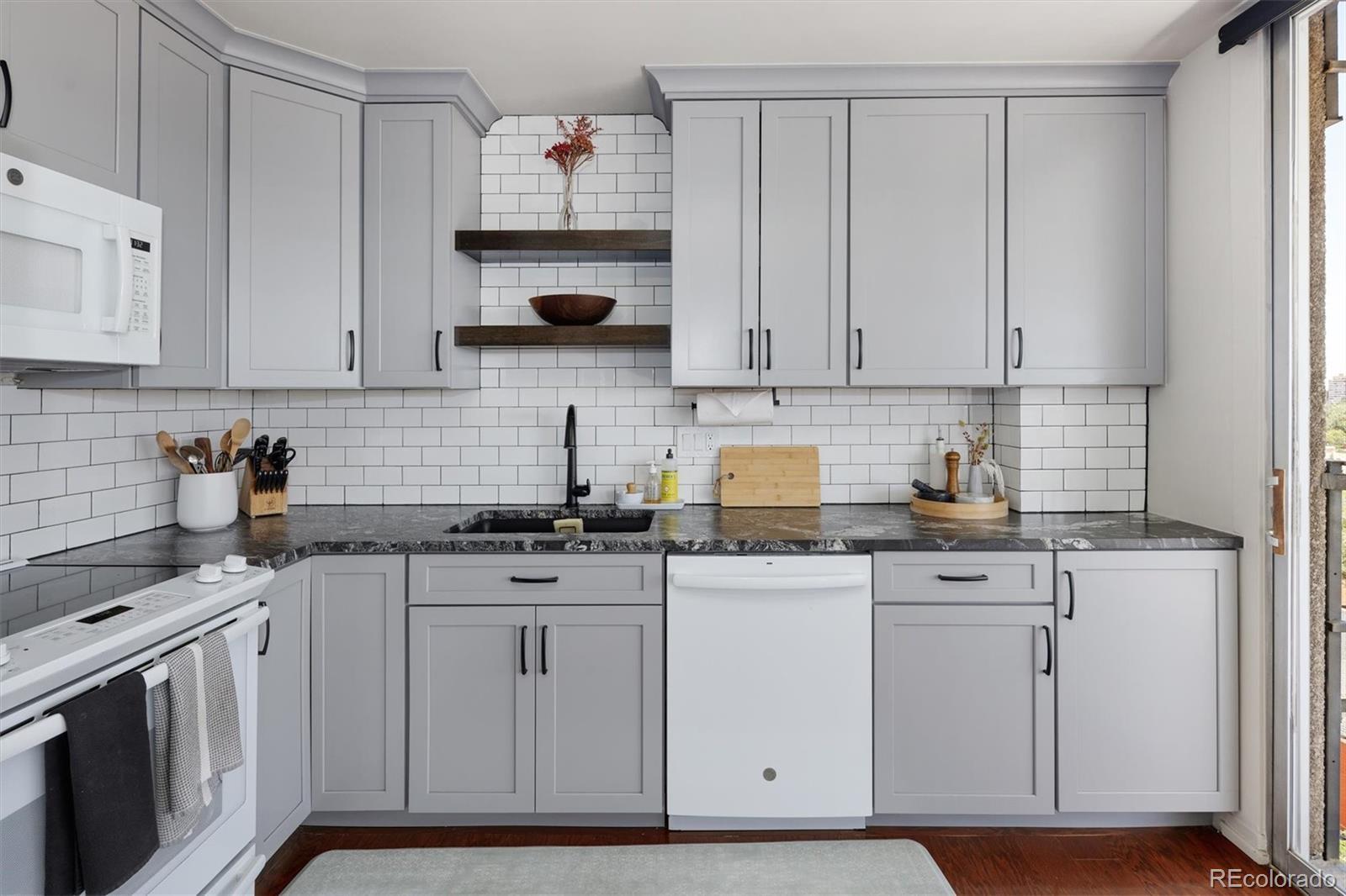 Photo of Listing #4475790