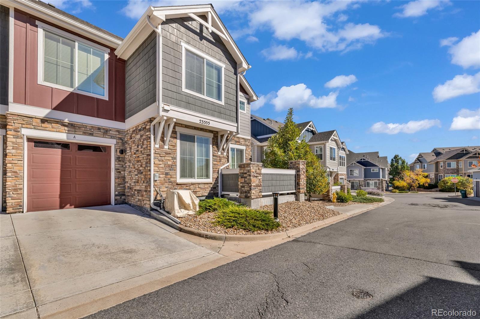 Photo of Listing #4483495