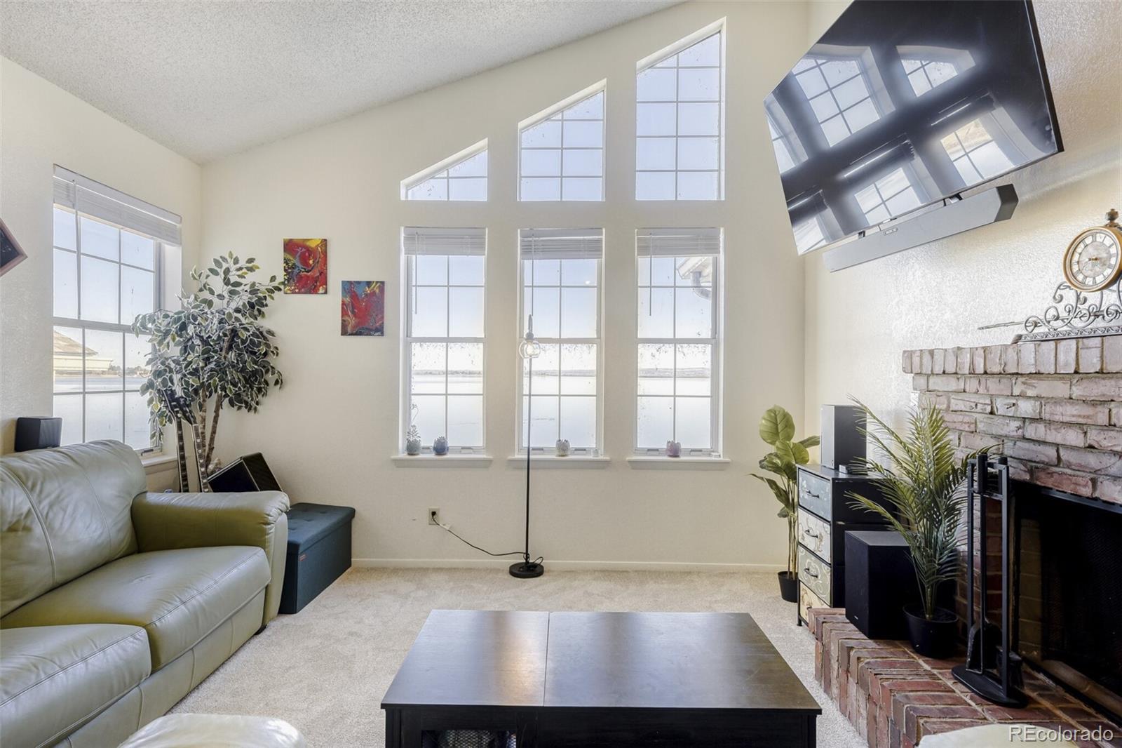 Photo of Listing #4516214