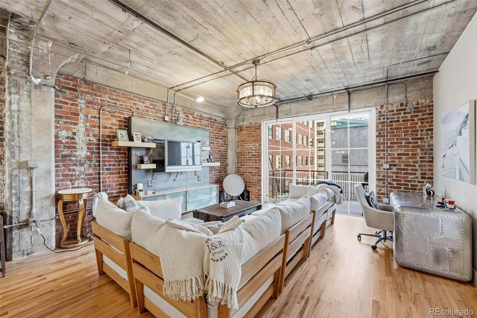 Photo of Listing #4517572