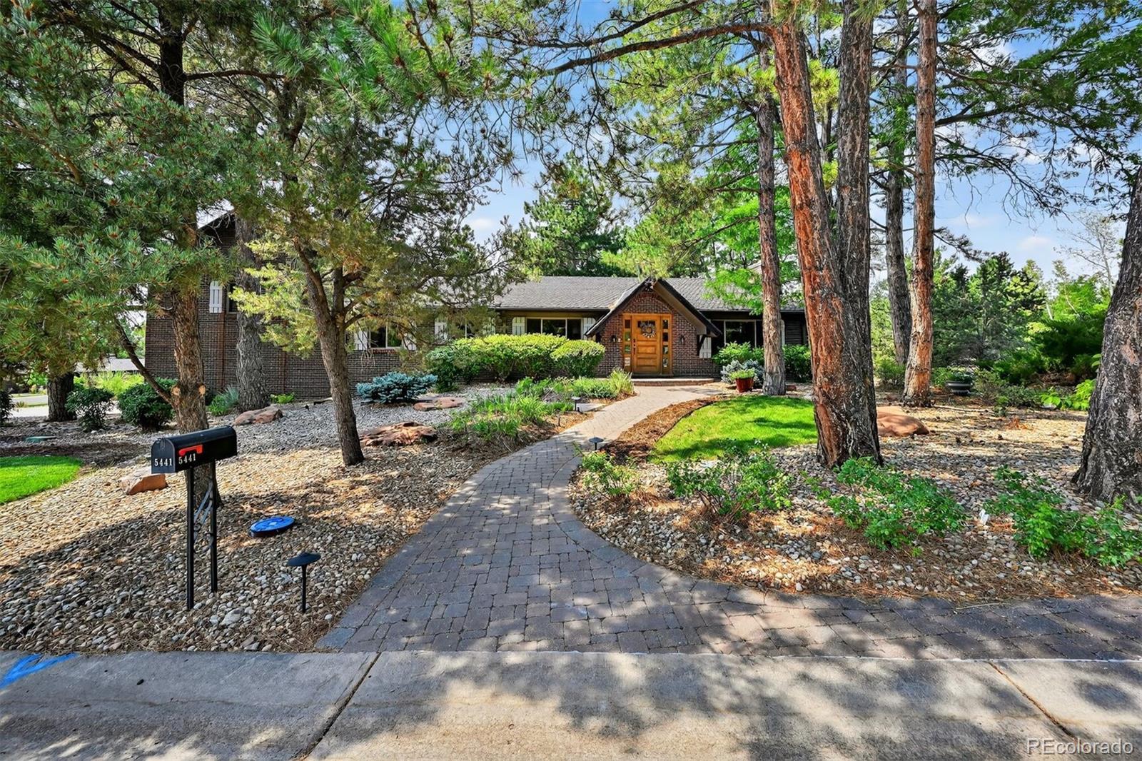 Photo of Listing #4526312