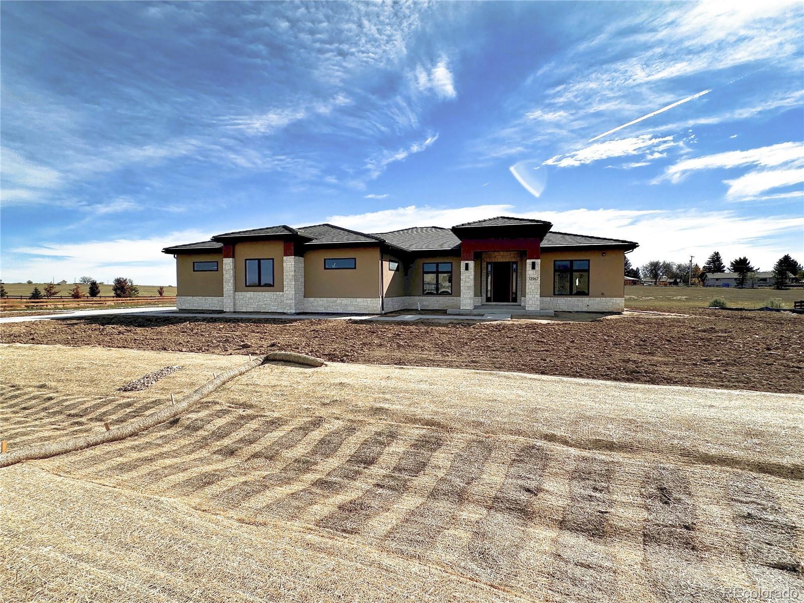 Photo of Listing #4540597