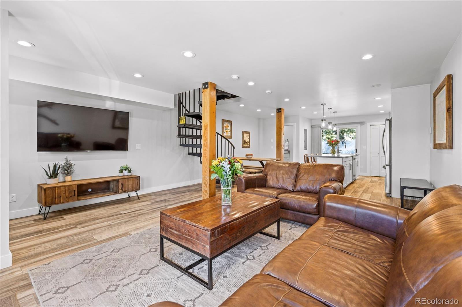 Photo of Listing #4548275