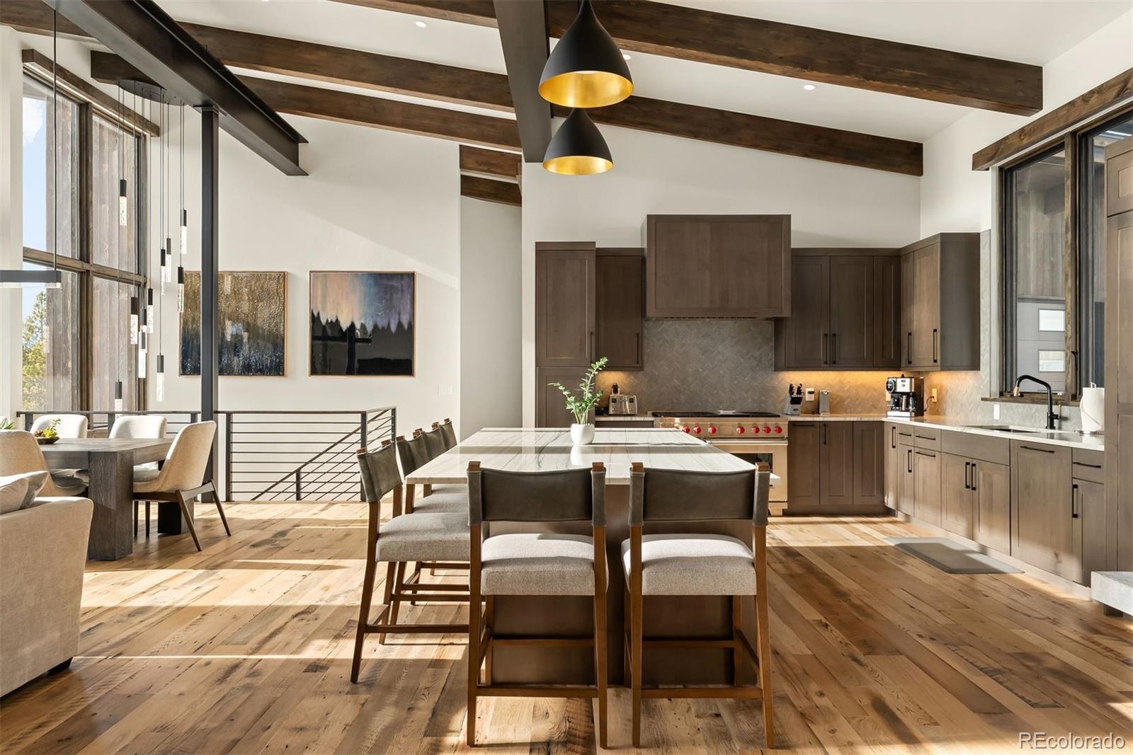 Photo of Listing #4582066