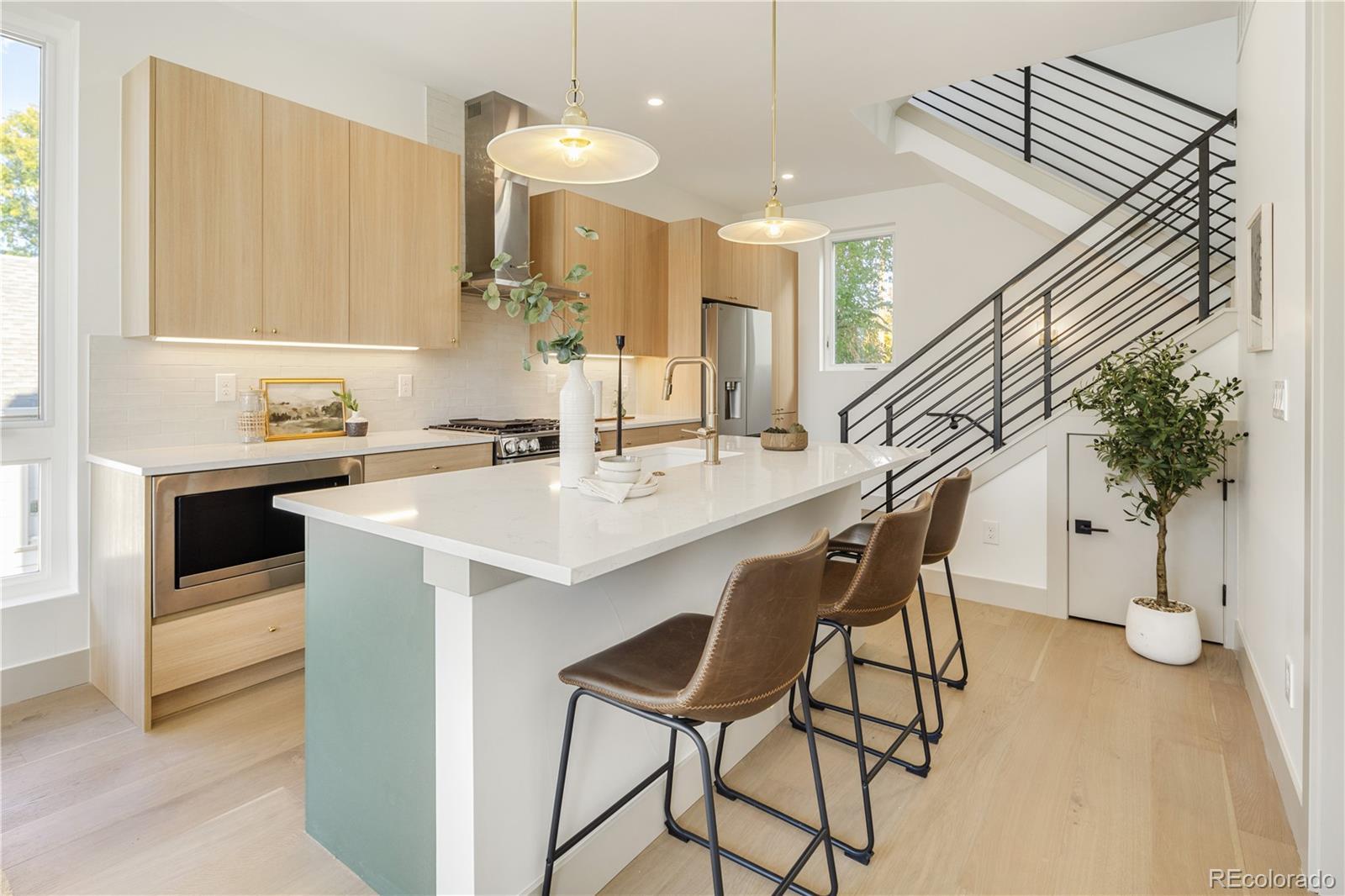 Photo of Listing #4582221