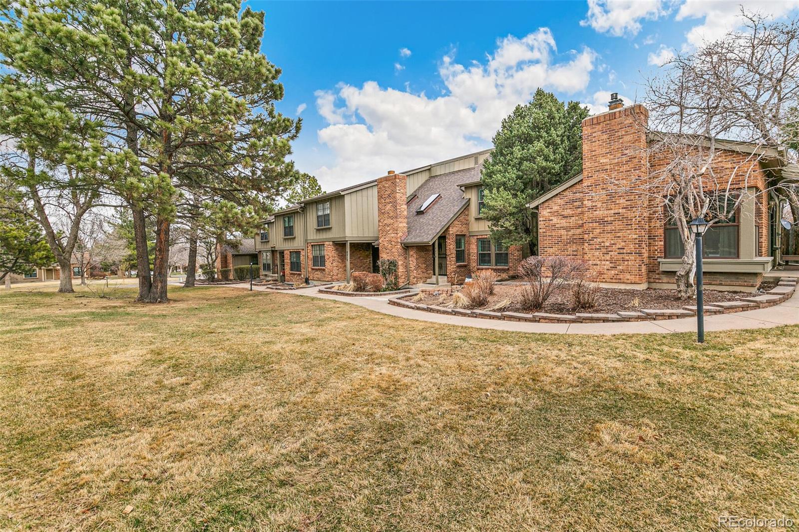 Photo of Listing #4593845