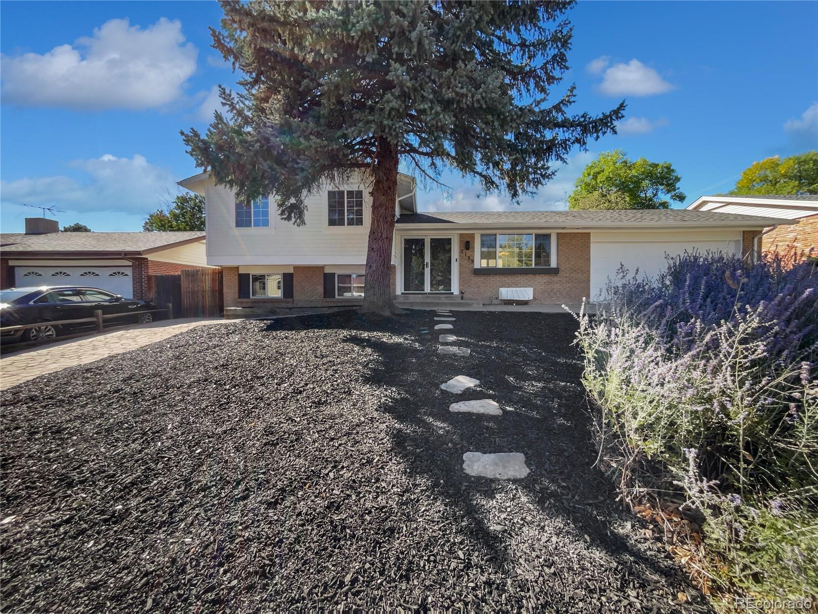 Photo of Listing #4611572