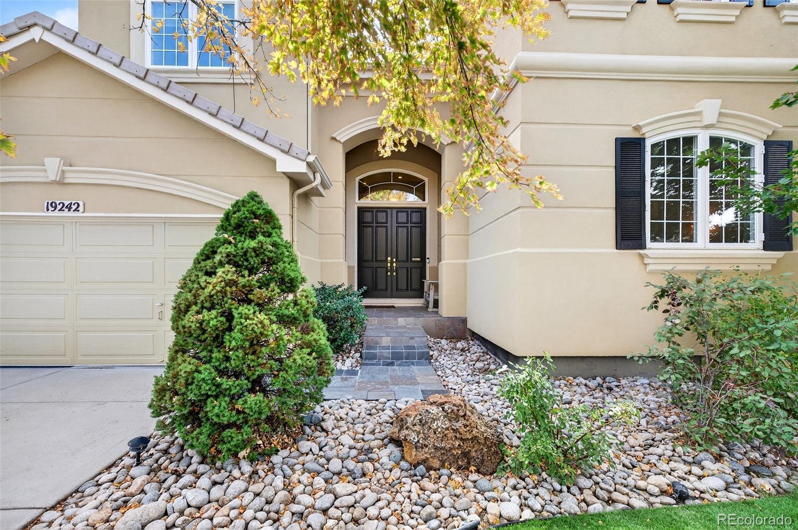 Photo of Listing #4624492