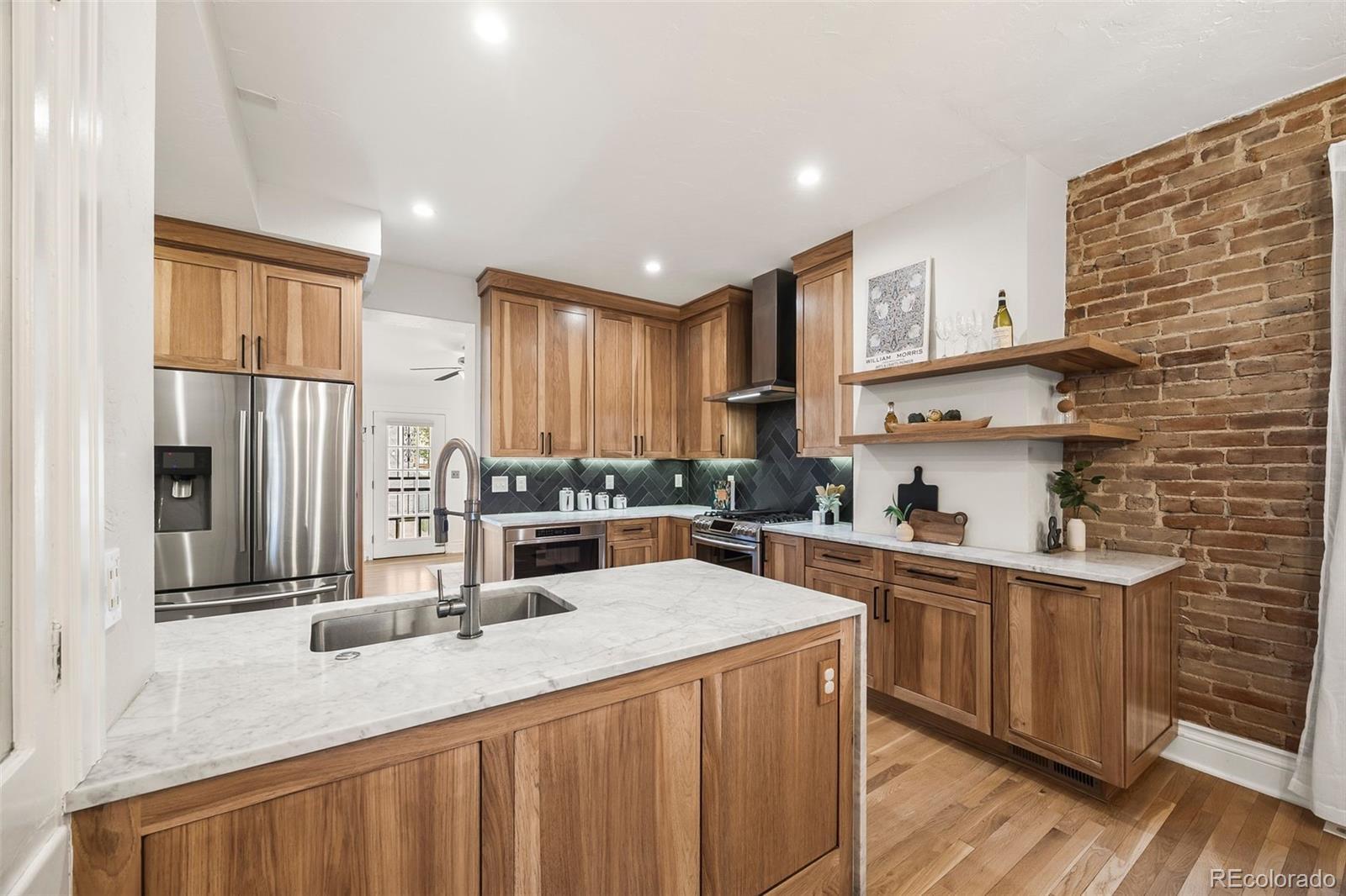 Photo of Listing #4672869