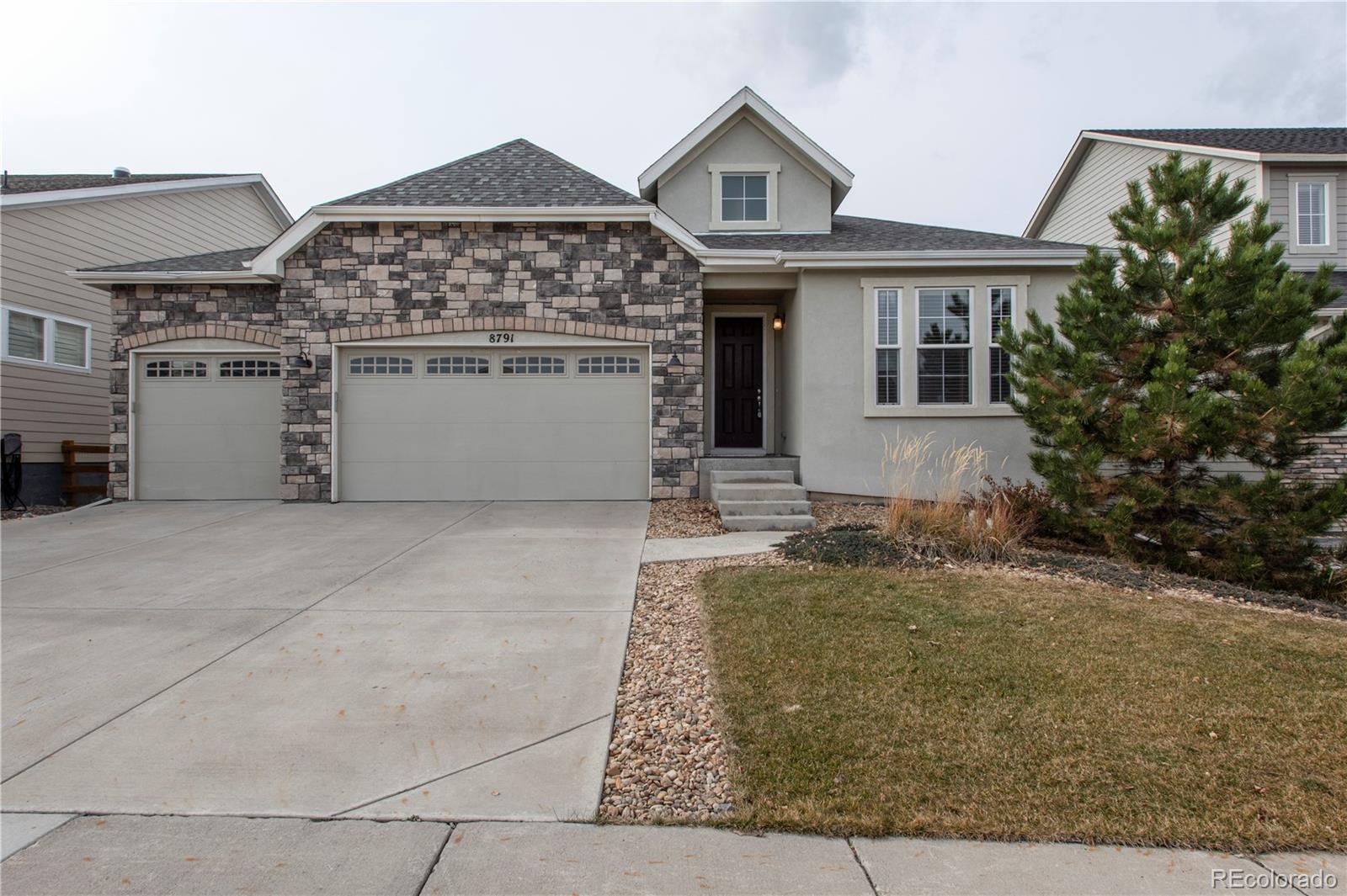 Photo of Listing #4697892