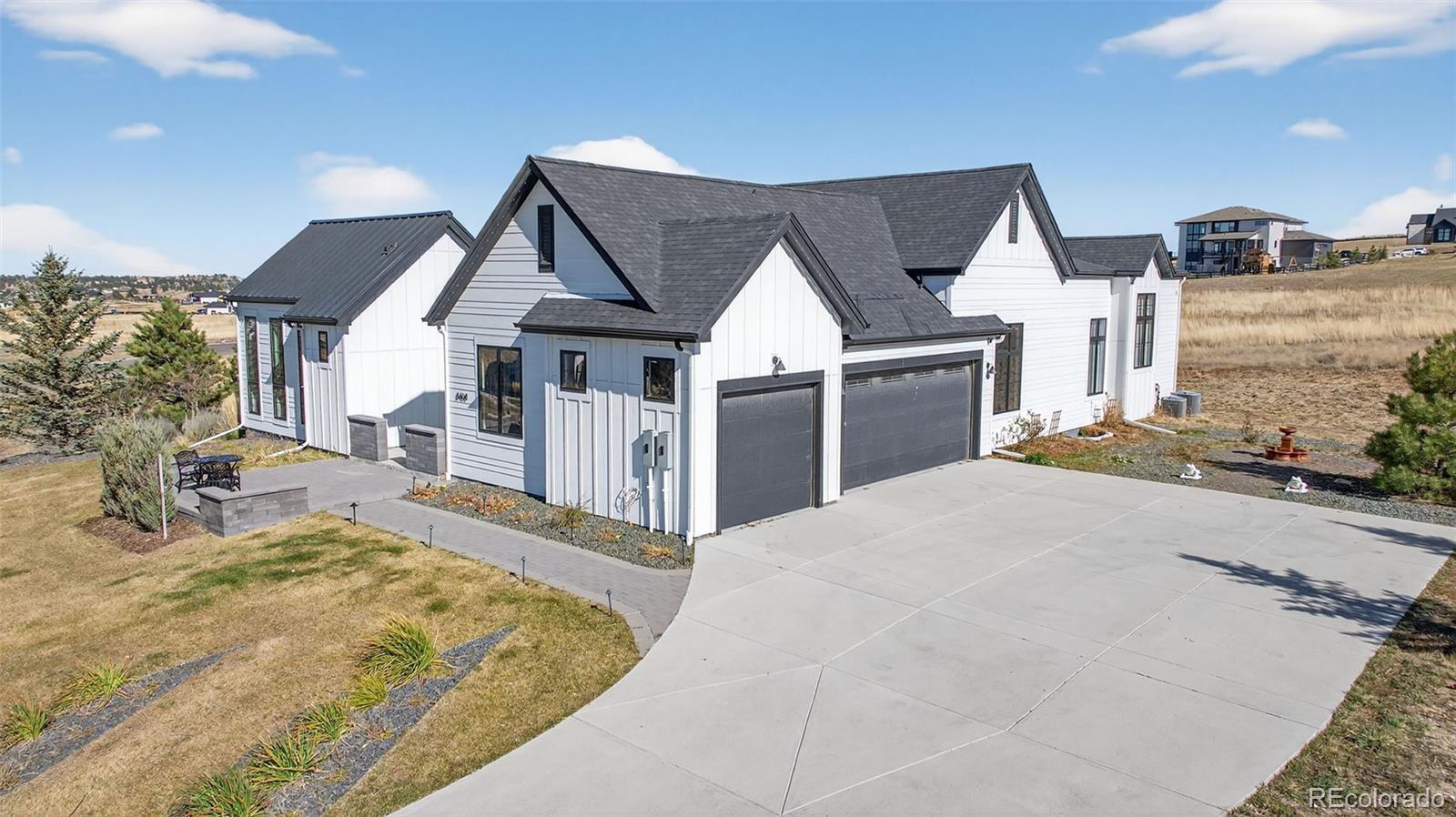 Photo of Listing #4703108