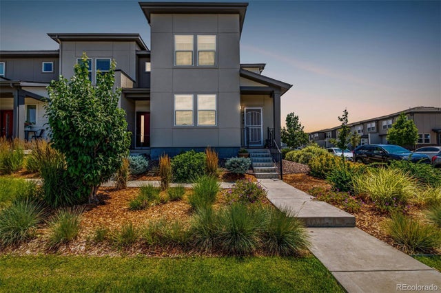 4790 Kittredge Street, Denver