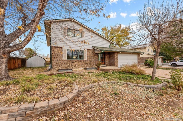 9127 W Radcliffe Drive, Littleton