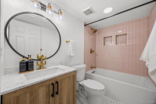 540 S Forest Street 7-102, Denver