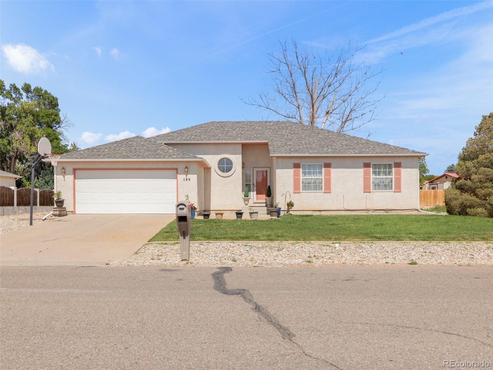 Photo of Listing #4758493