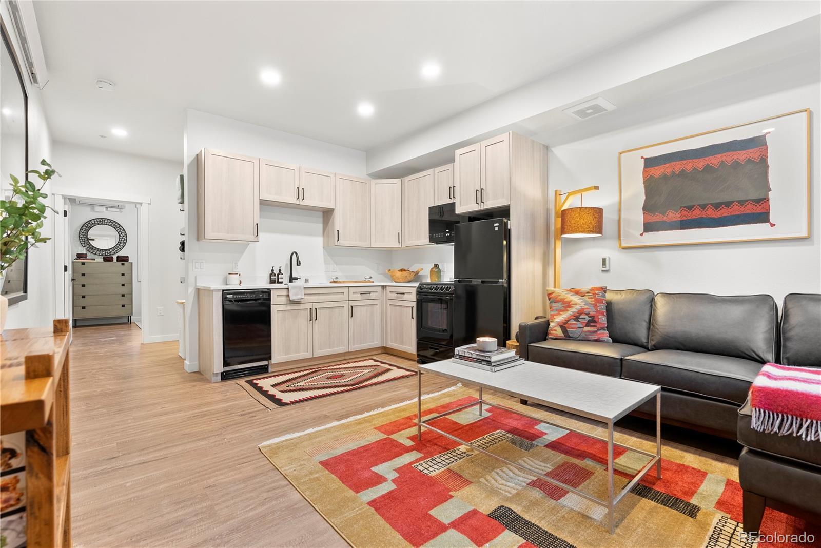 Photo of Listing #4761841