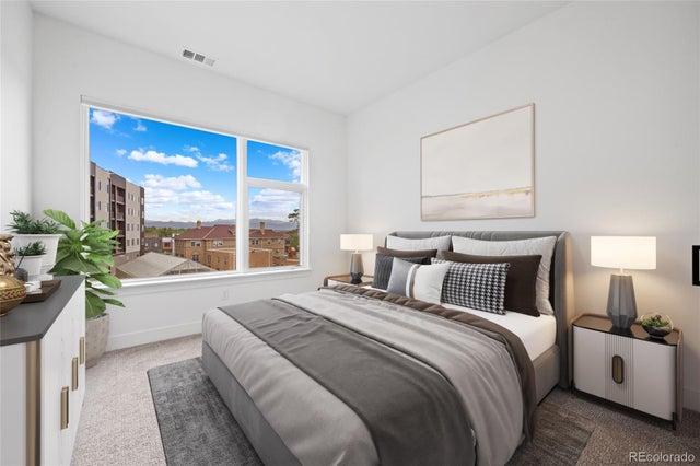 2876 W 53rd Avenue 301, Denver