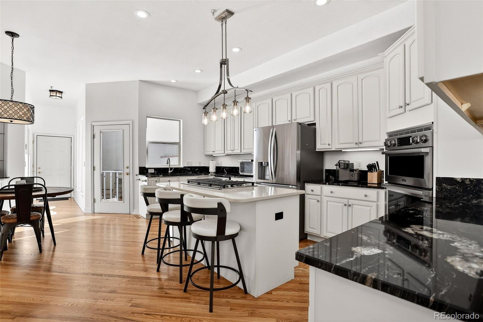 Photo of Listing #4837454