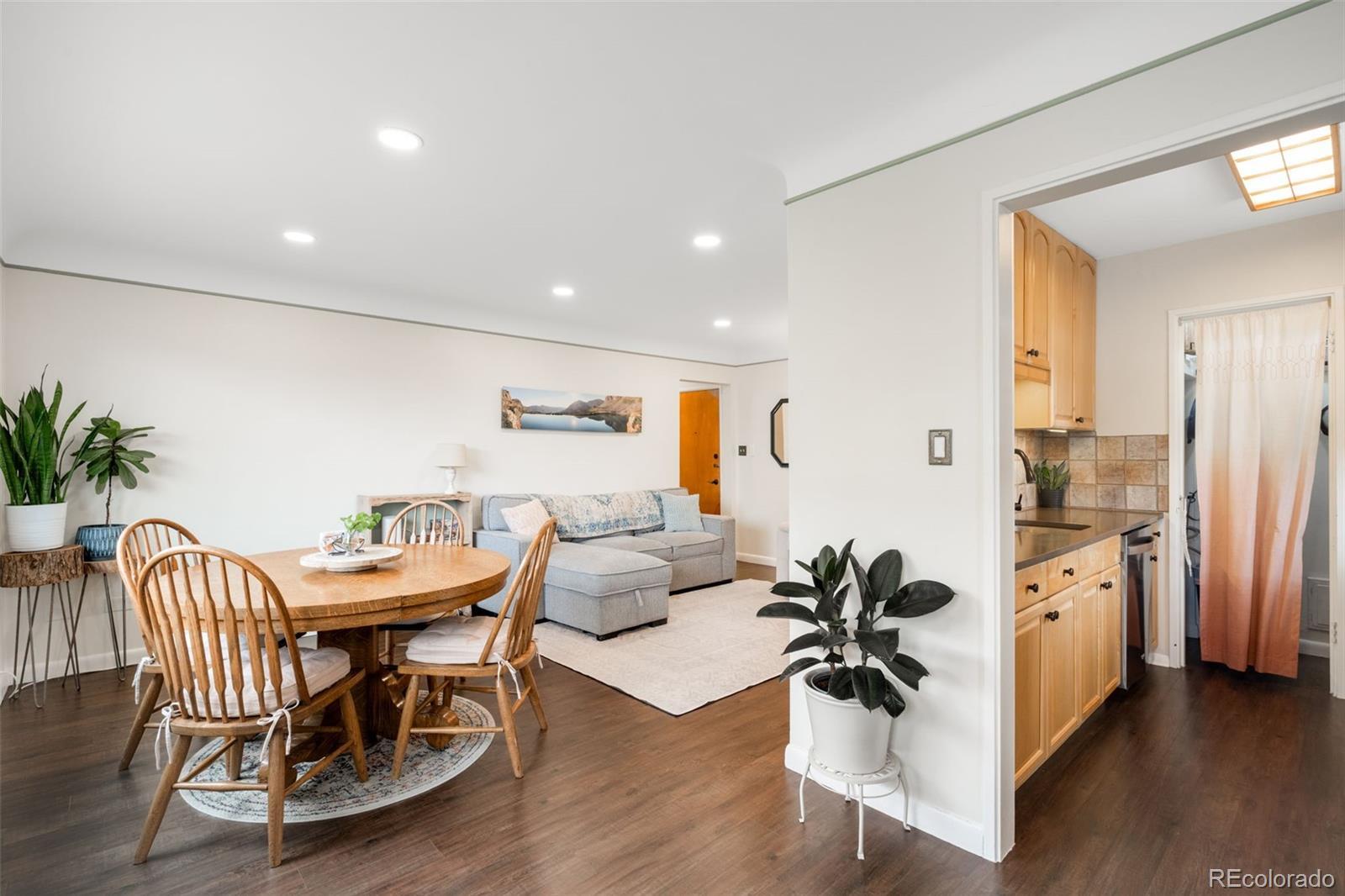 Photo of Listing #4890294