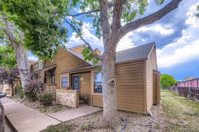 2469 Devonshire Court 32, Denver