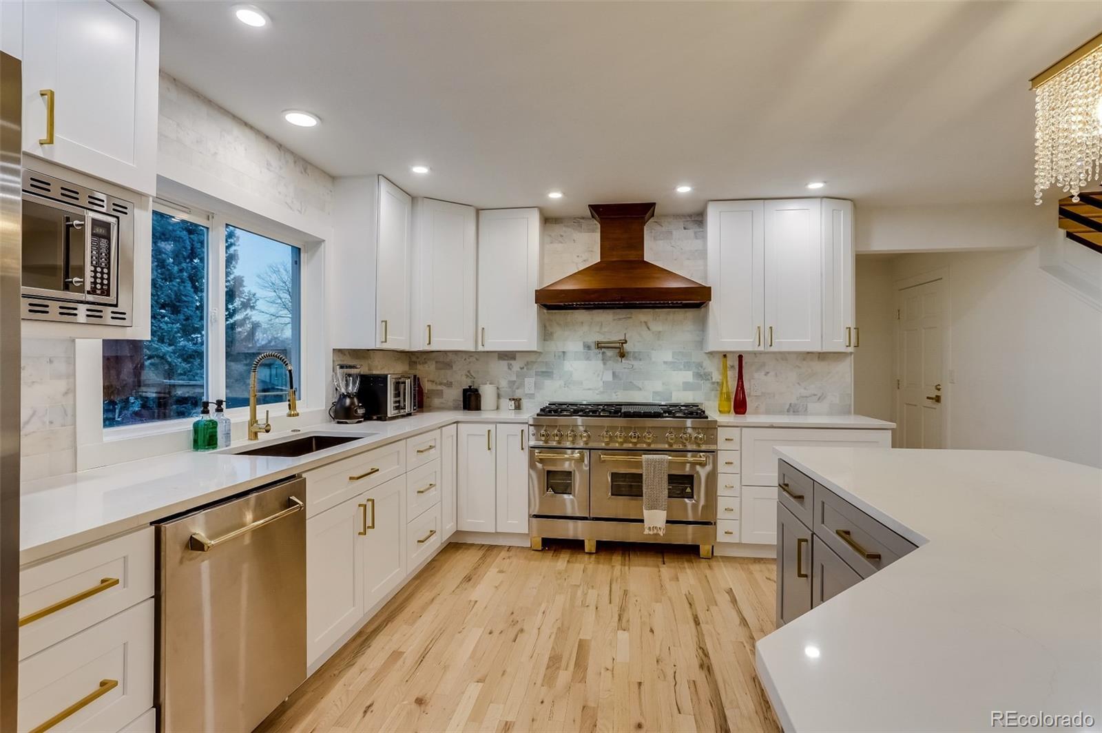 Photo of Listing #4913477