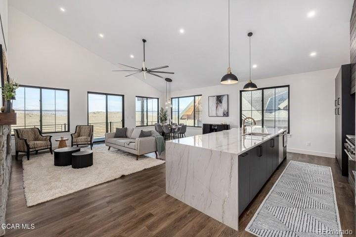 Photo of Listing #4913933