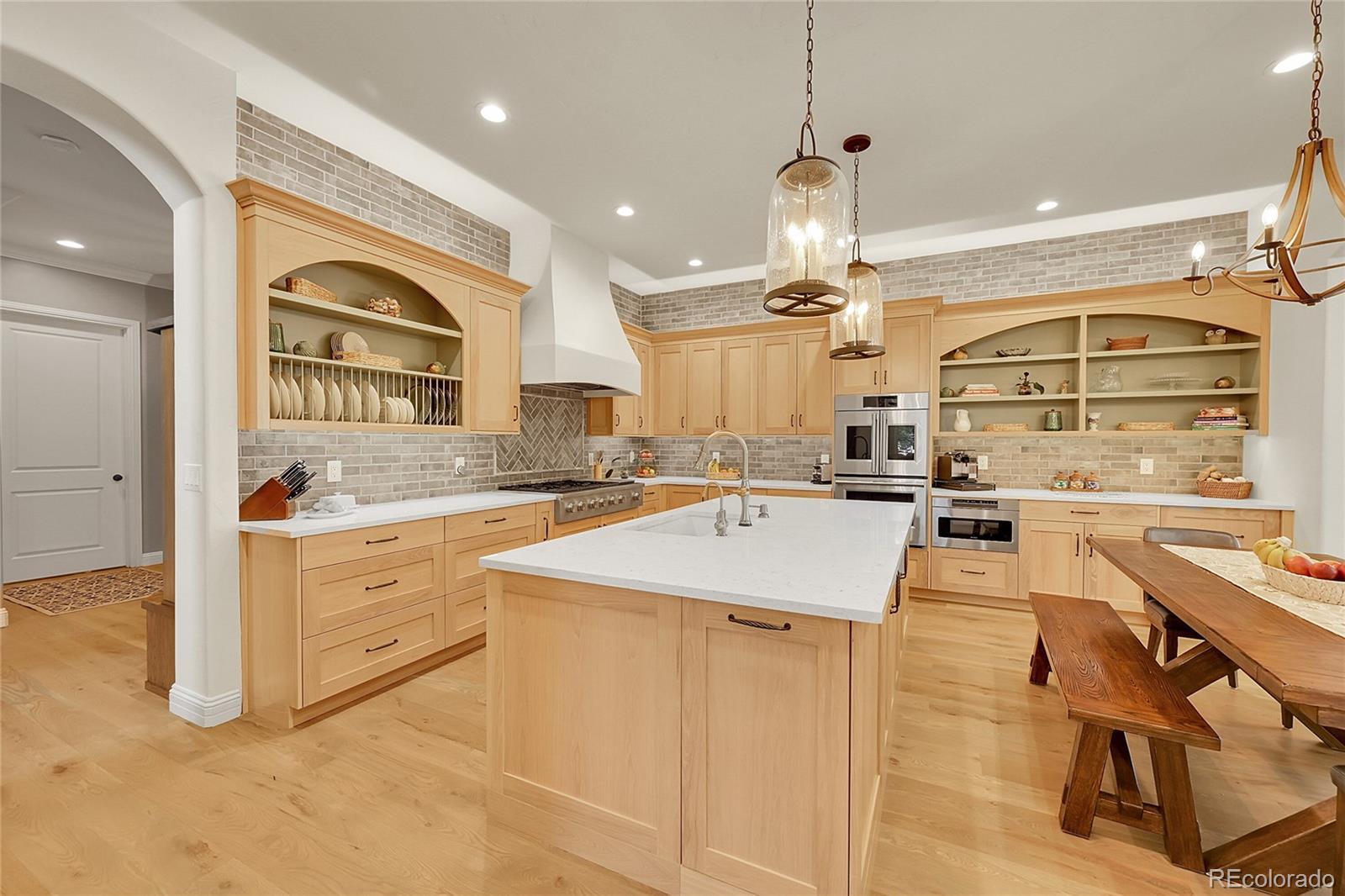 Photo of Listing #4914578