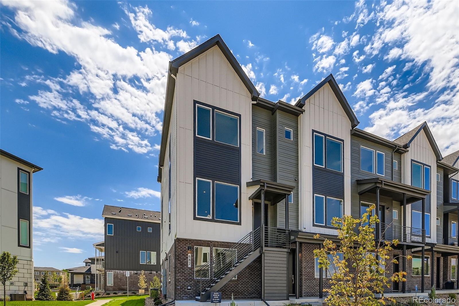 Photo of Listing #4956854