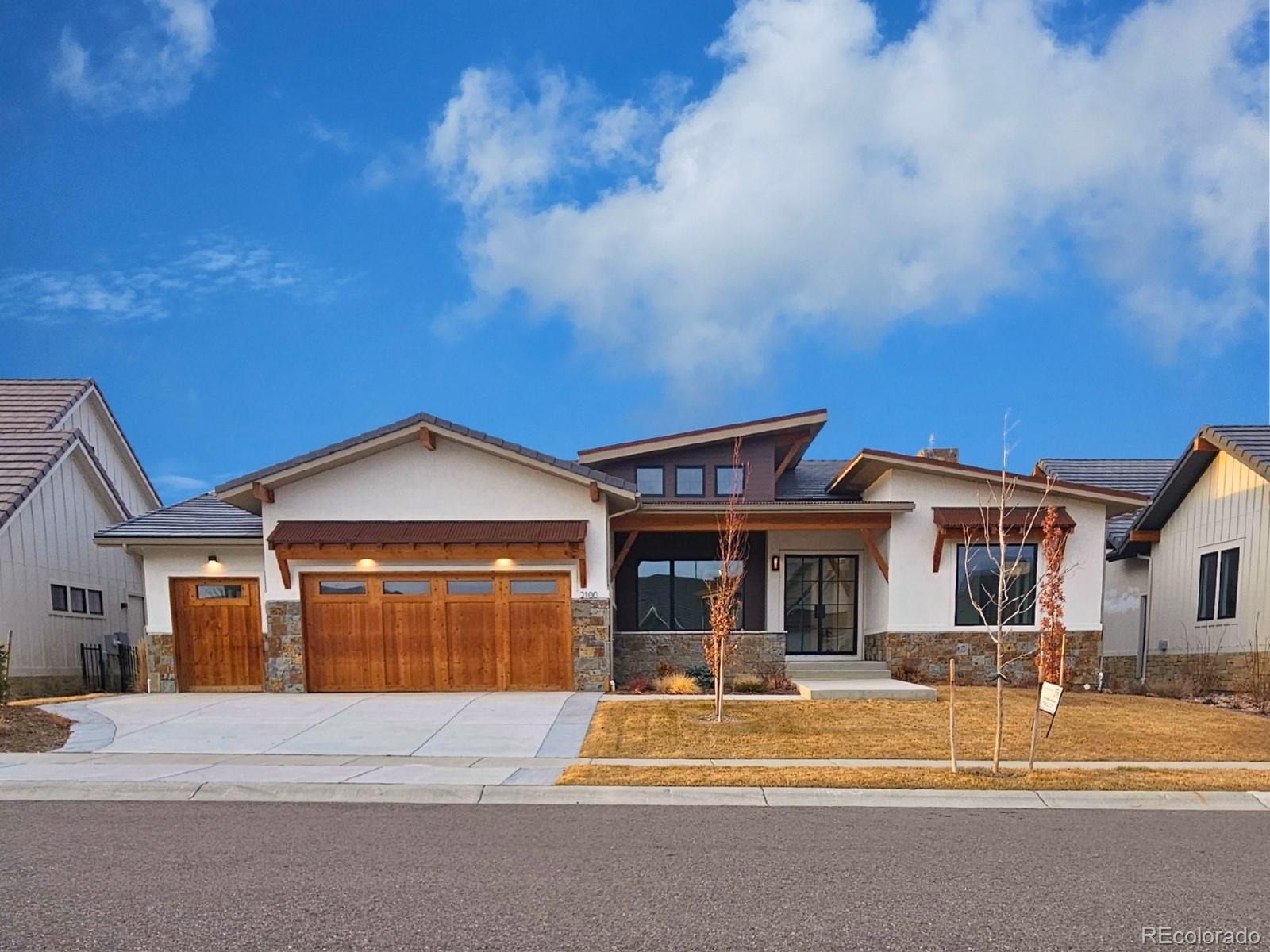 Photo of Listing #4995854