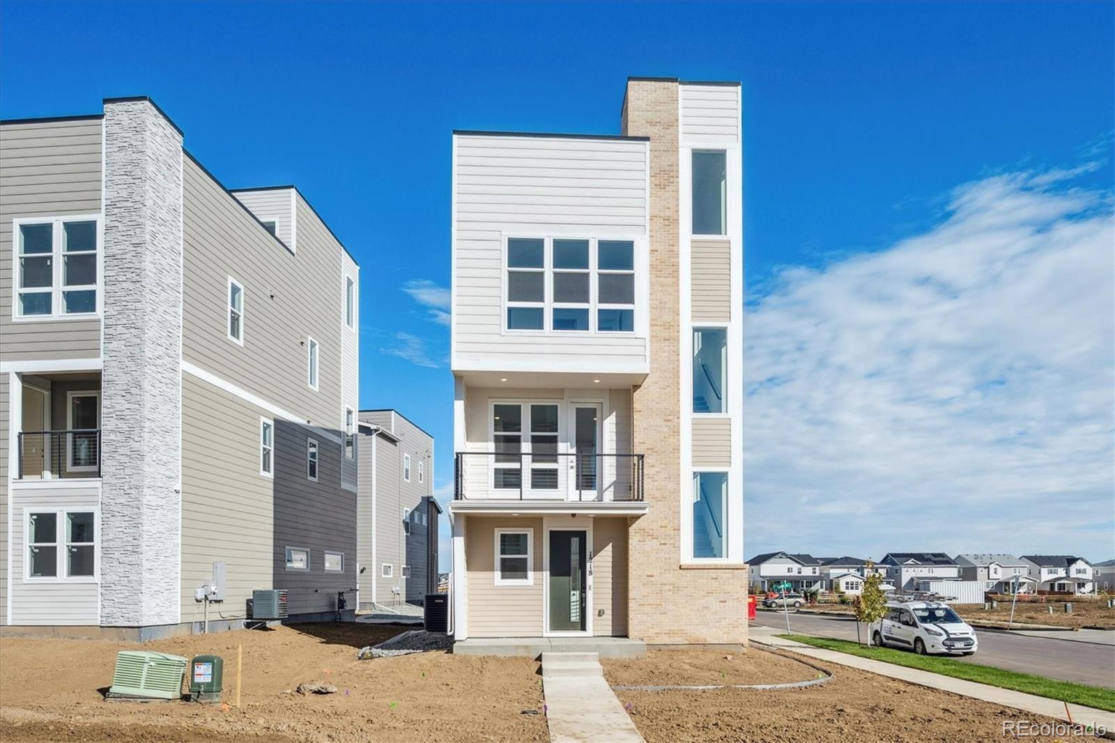 Photo of Listing #5001852