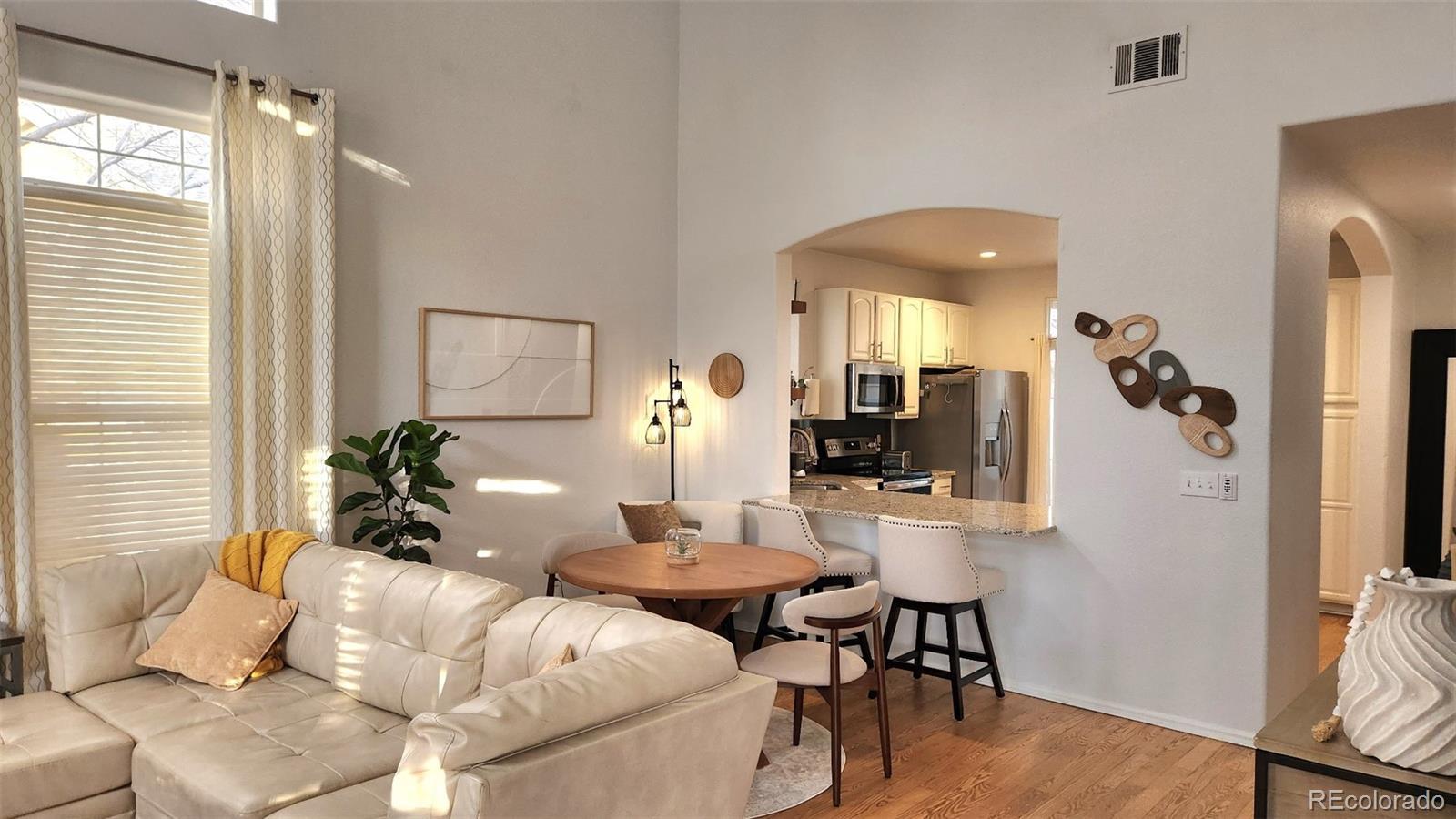 Photo of Listing #5018658