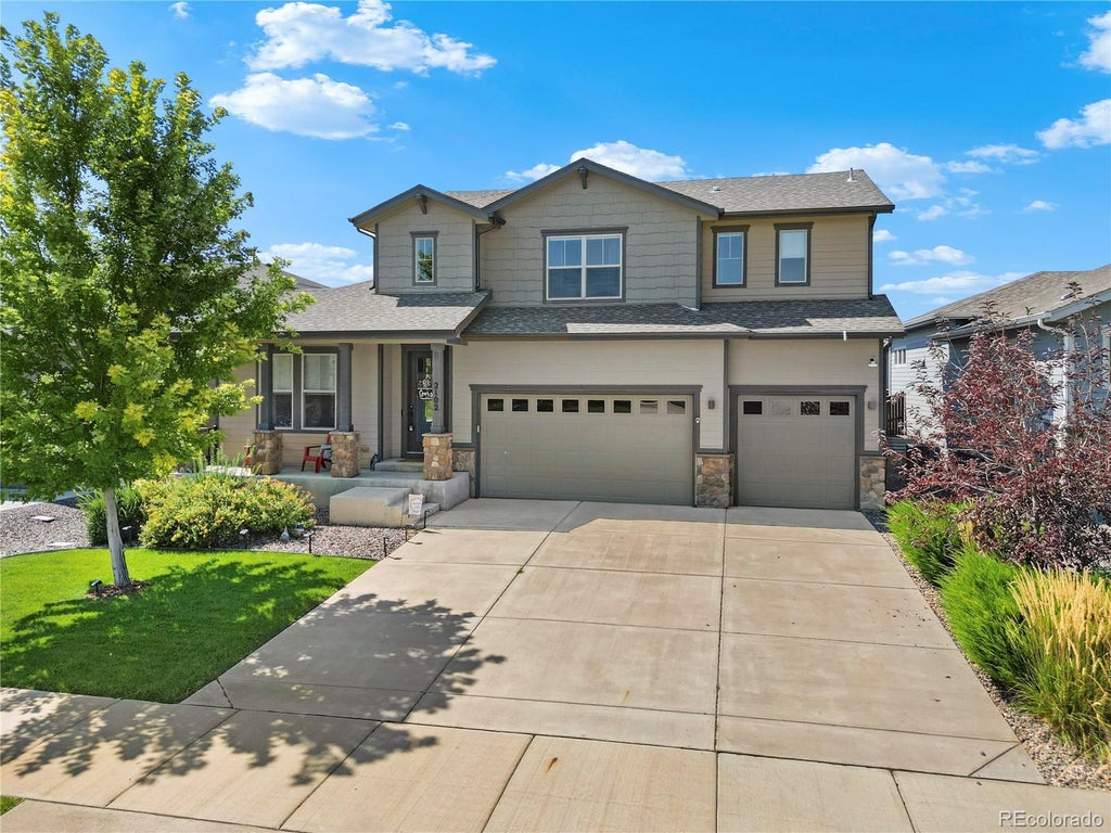 2102 Bouquet Drive, Windsor