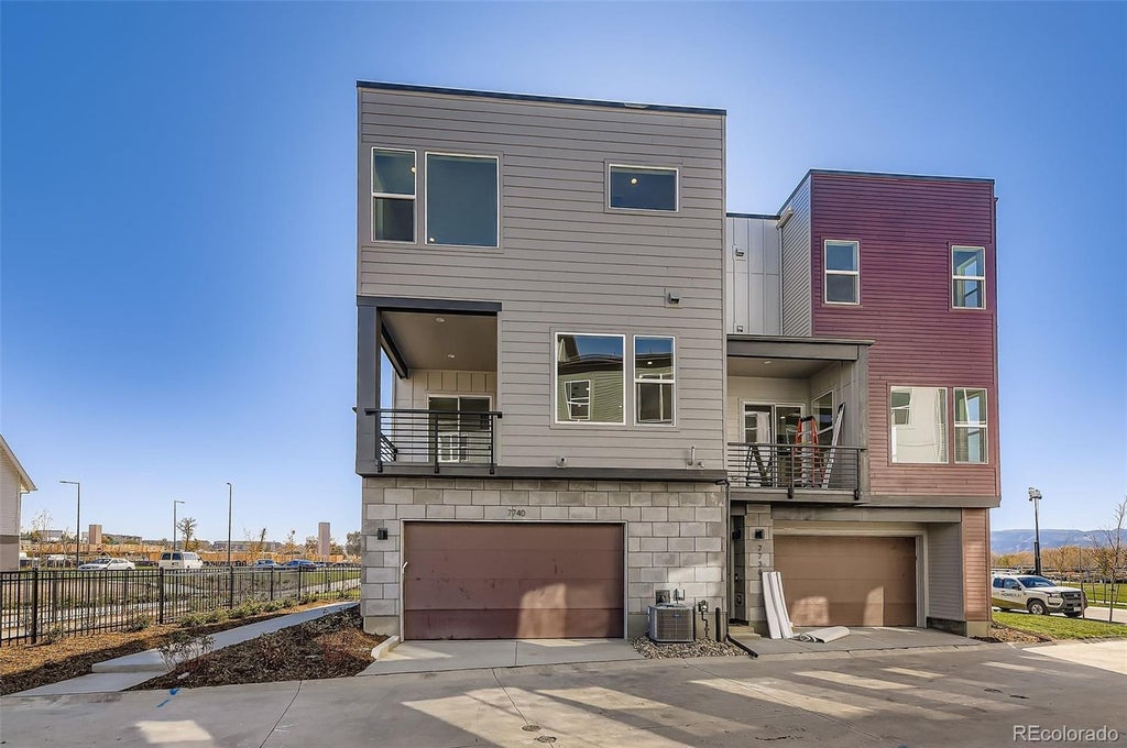 7740 S Irving Street, Littleton