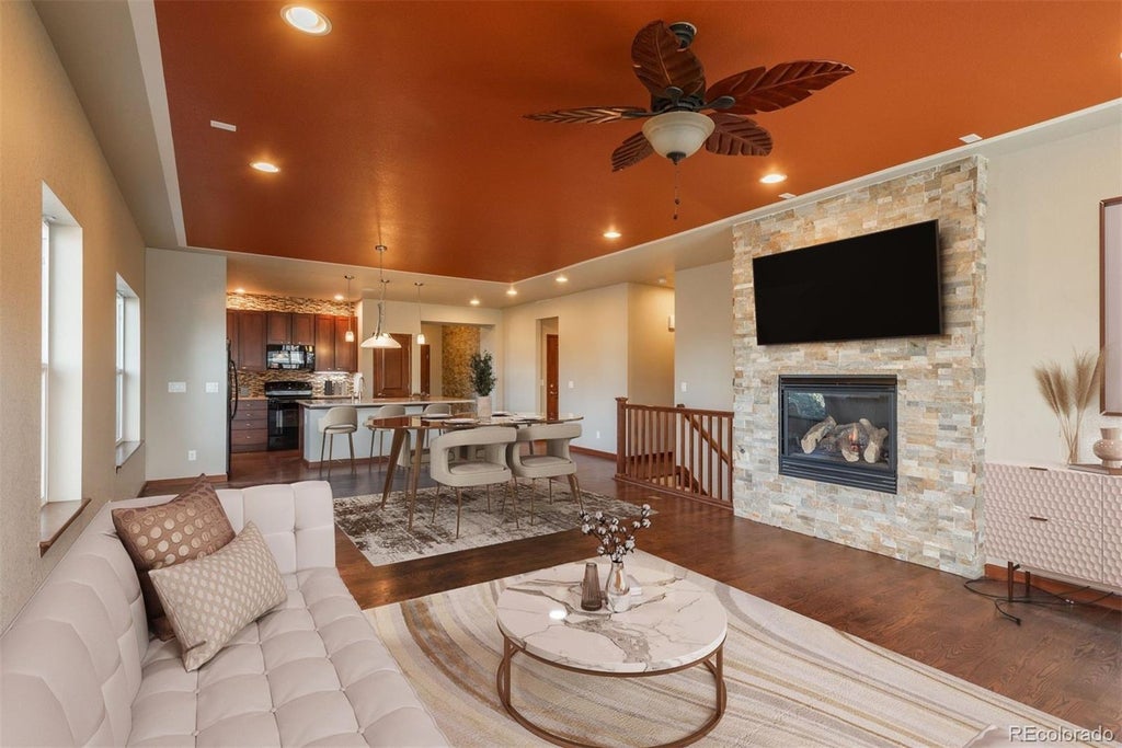 19702 E 63rd Drive, Aurora