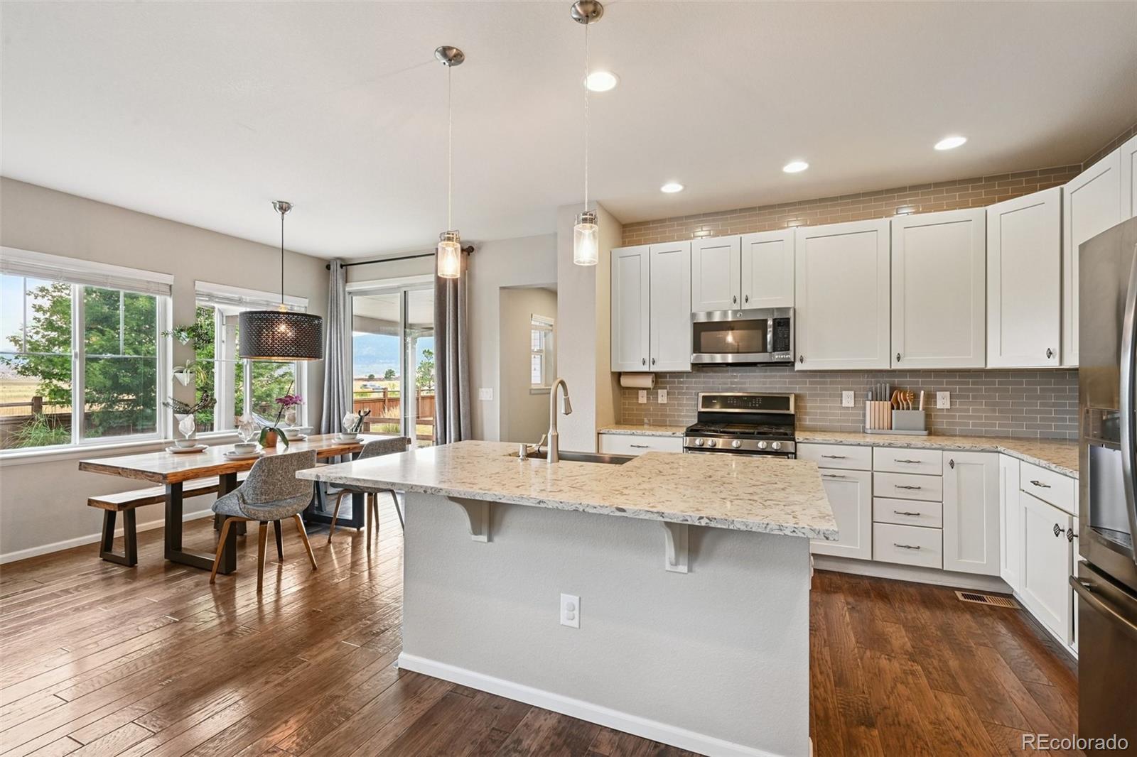 Photo of Listing #5323692