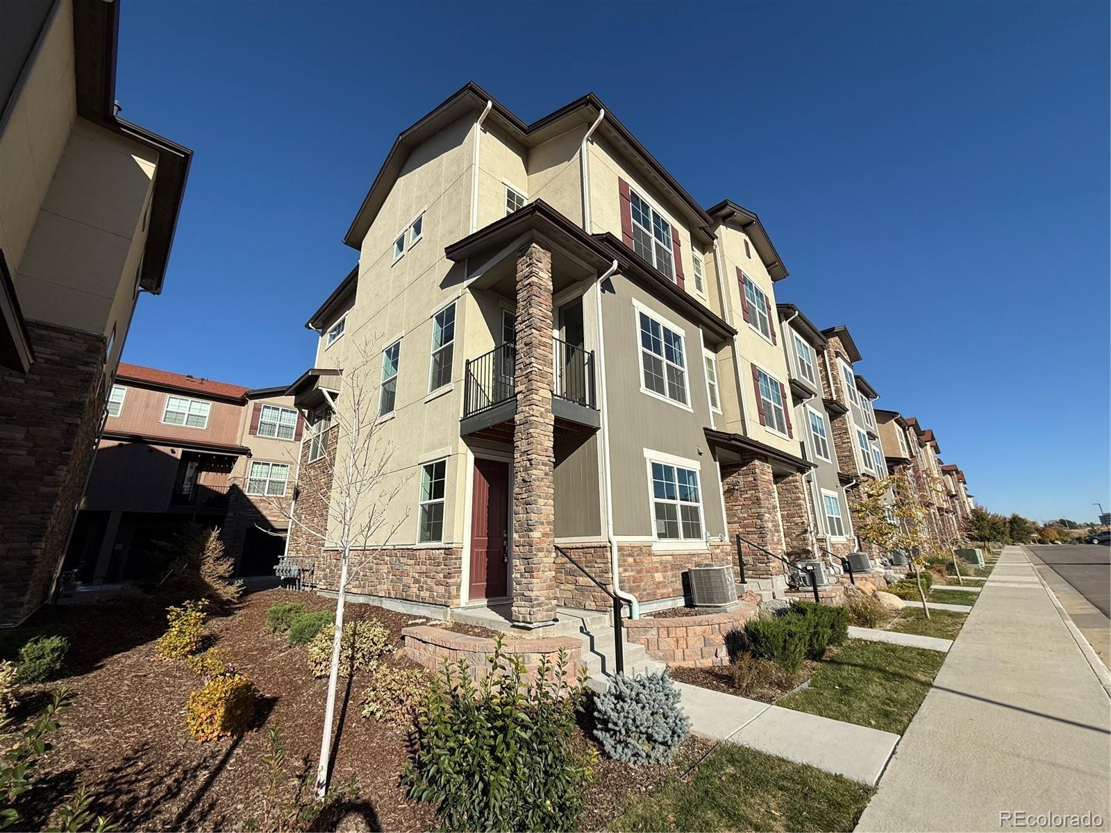 Photo of Listing #5392777