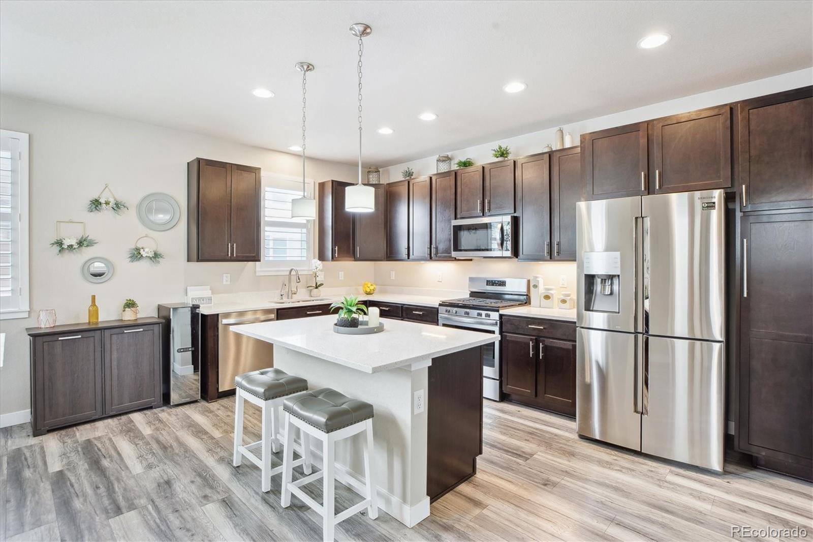 Photo of Listing #5398704