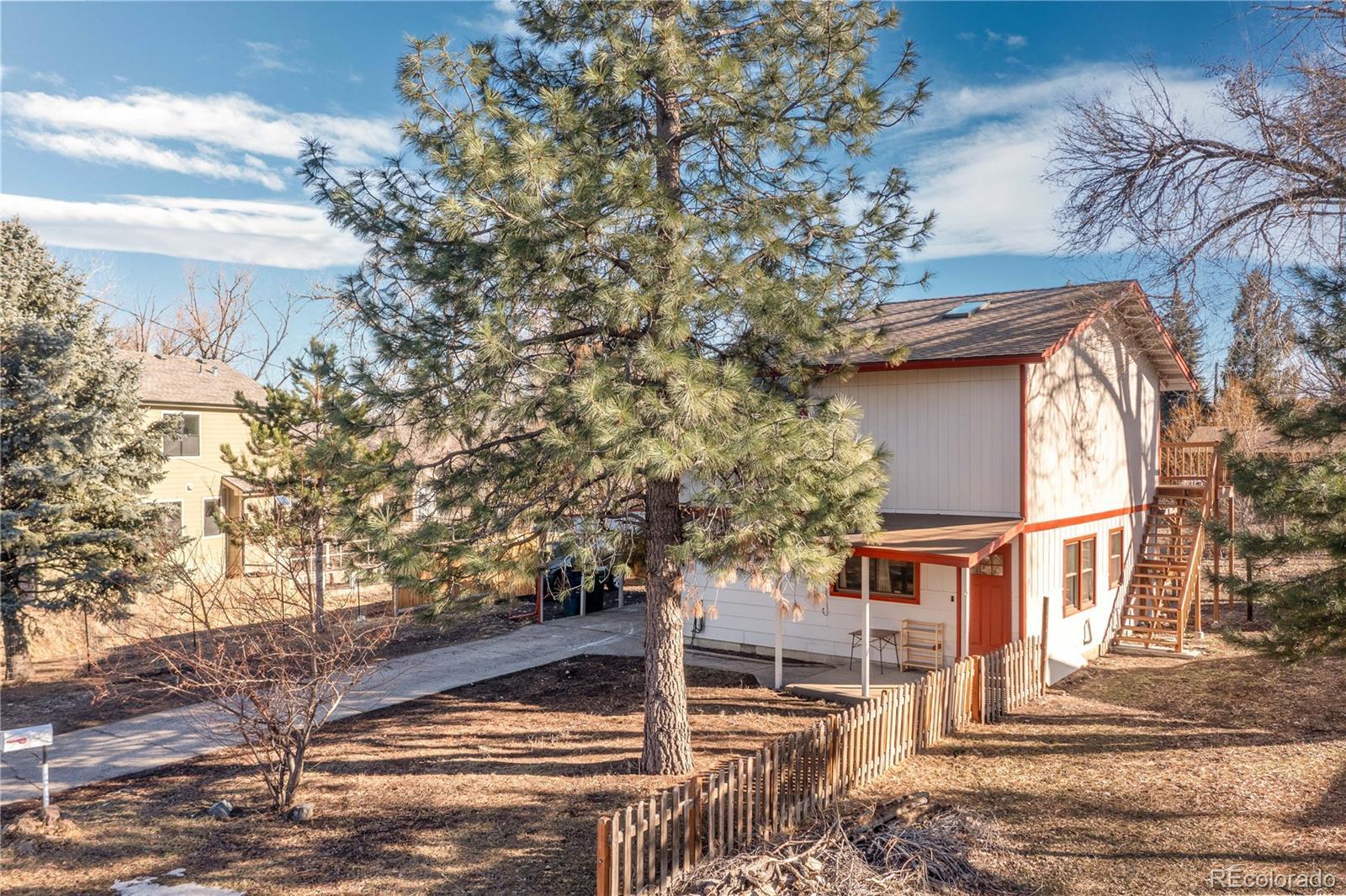 Photo of Listing #5403908
