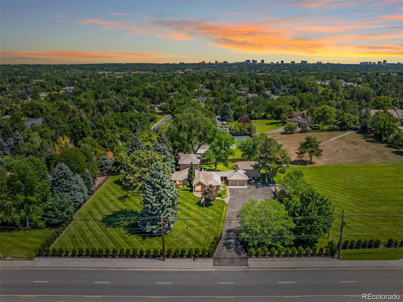 Photo of Listing #5403929