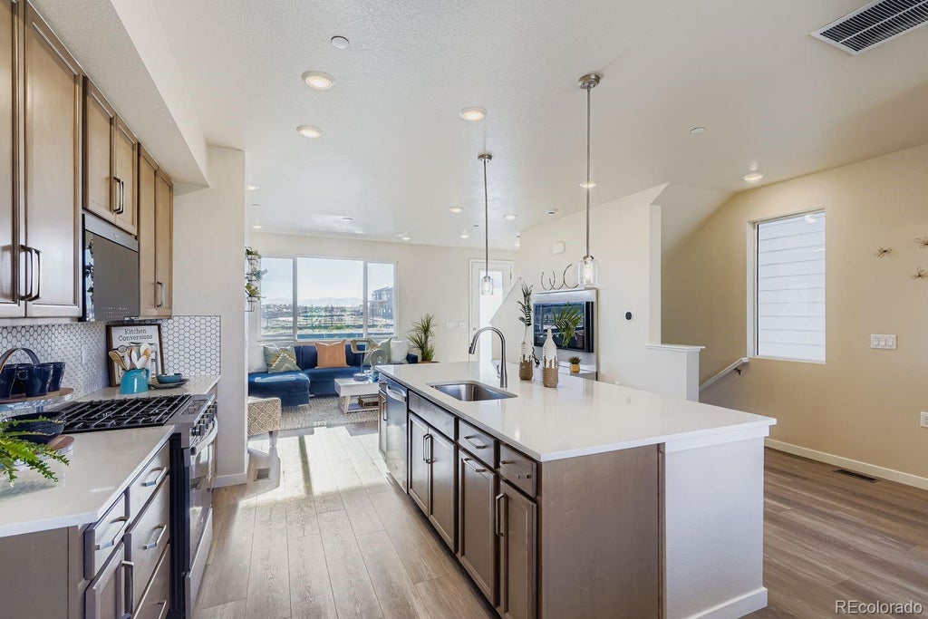 1585 W 166th Avenue, Broomfield