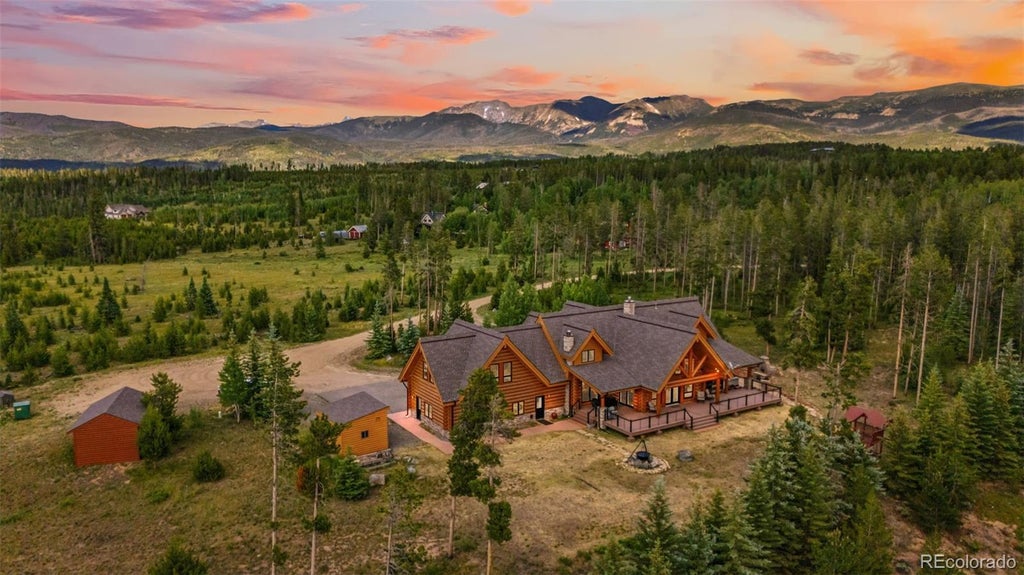 127 County Rd 8030, Fraser