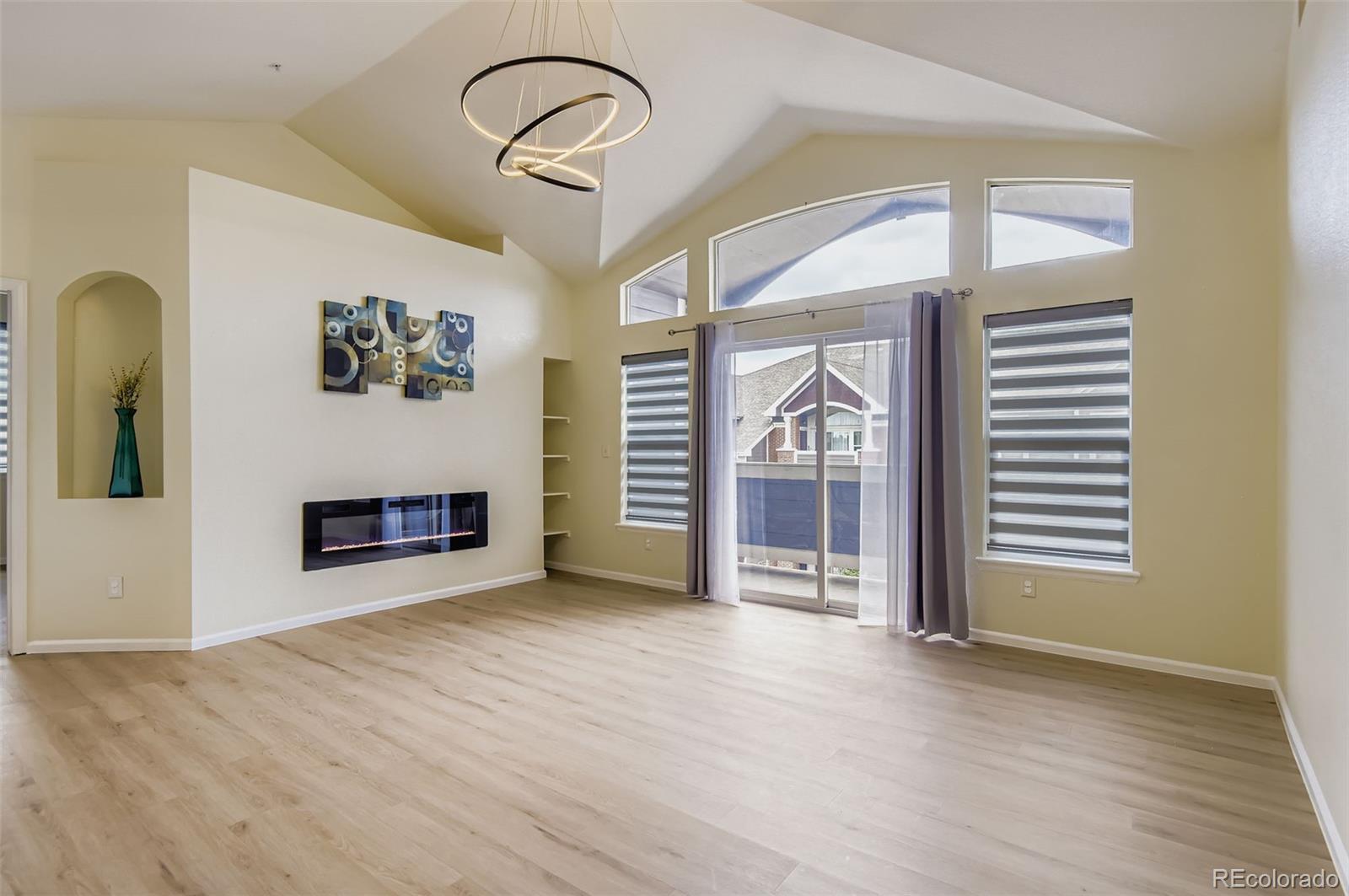 Photo of Listing #5476361