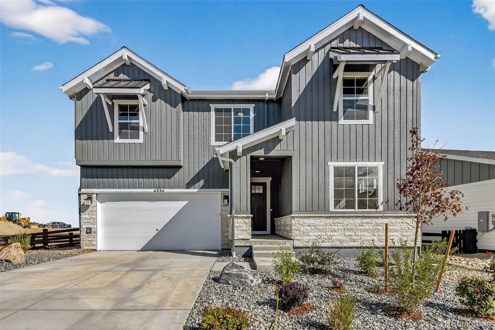 Photo of Listing #5496384